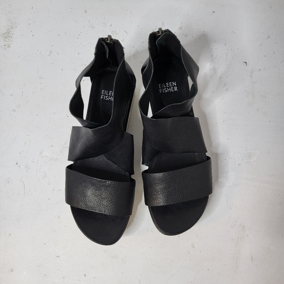 Eileen Fisher Women's Sport Wedge Sandal Black Leather Size 6 - Picture 9 of 9